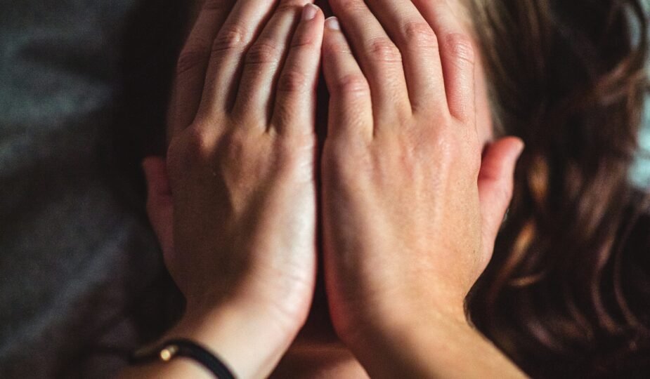 jannes jacobs 1zowx cikb8 unsplash