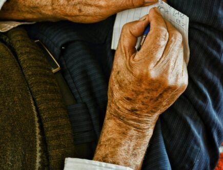 sara ghasemi qpe6wbgrpfe unsplash (1)